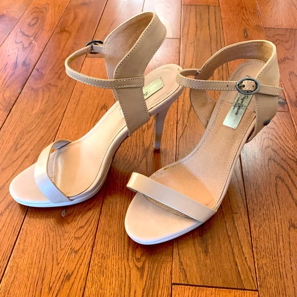 Pepe Jeans nude stilettos - Picture 1 of 2